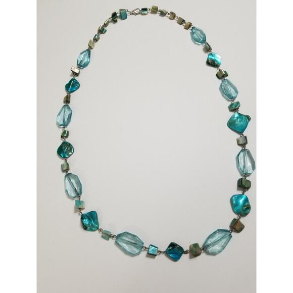 Thirty inch teal necklace teal shell beads b83 - Picture 1 of 8